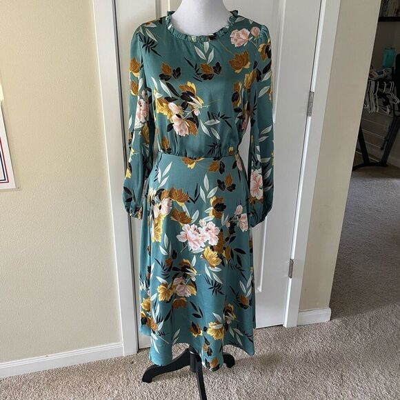 Chelsea28 Long Sleeve Floral Print Dress size Small - Picture 16 of 16